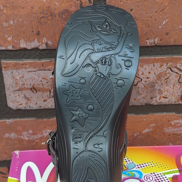 Girls Black Dress Shoes - Picture 4 of 5